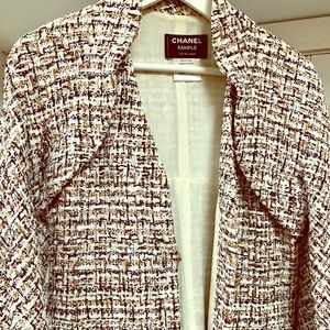 Chanel Jacket White Navy and Gold Tweed Bolero